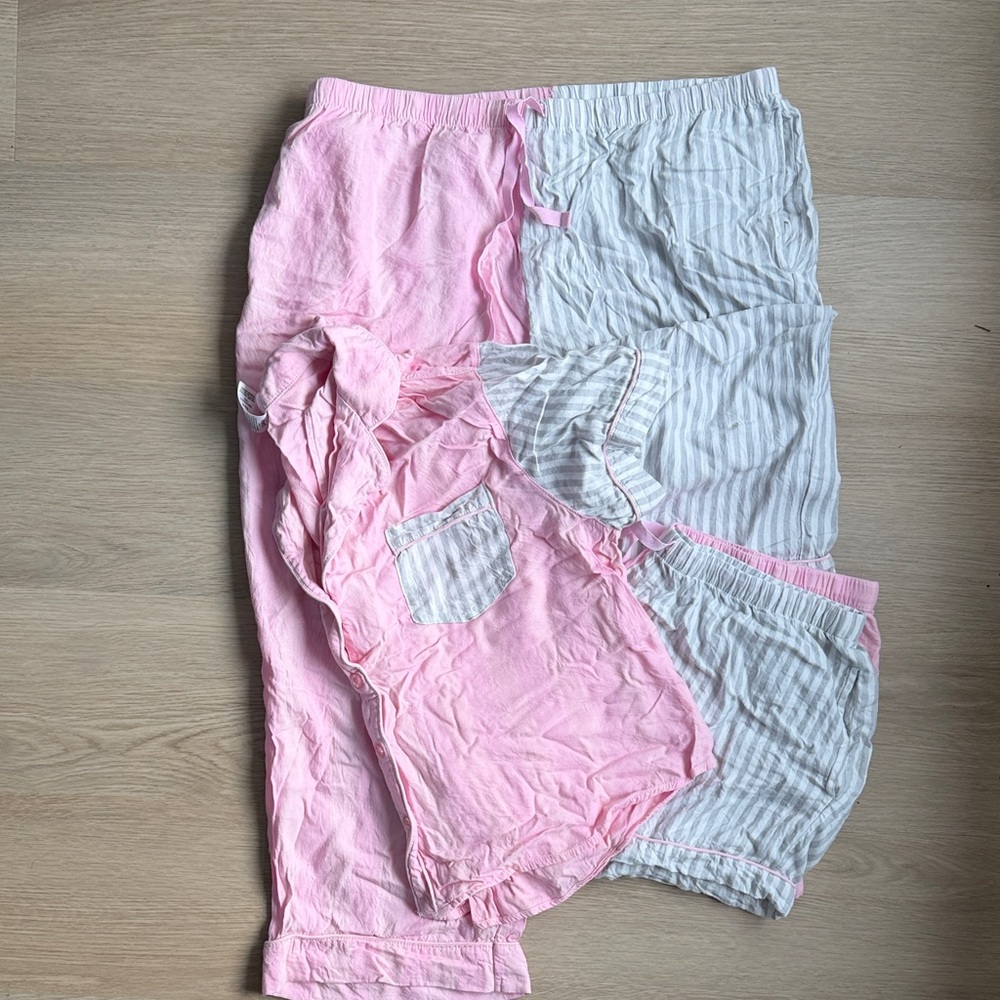 Joyspun | pink and grey stripped pj set
